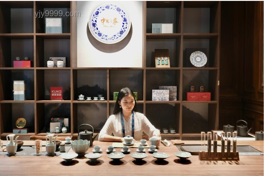 如何将“非遗才是中式顶奢”理念融入现代生活？